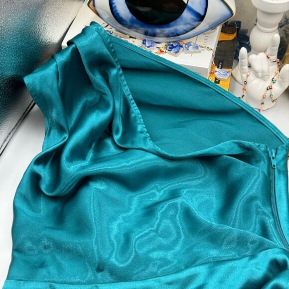 🆕 BRONX & BANCO Monica Turquoise Gown, Sz S US 4- Moving sale - Picture 11 of 15